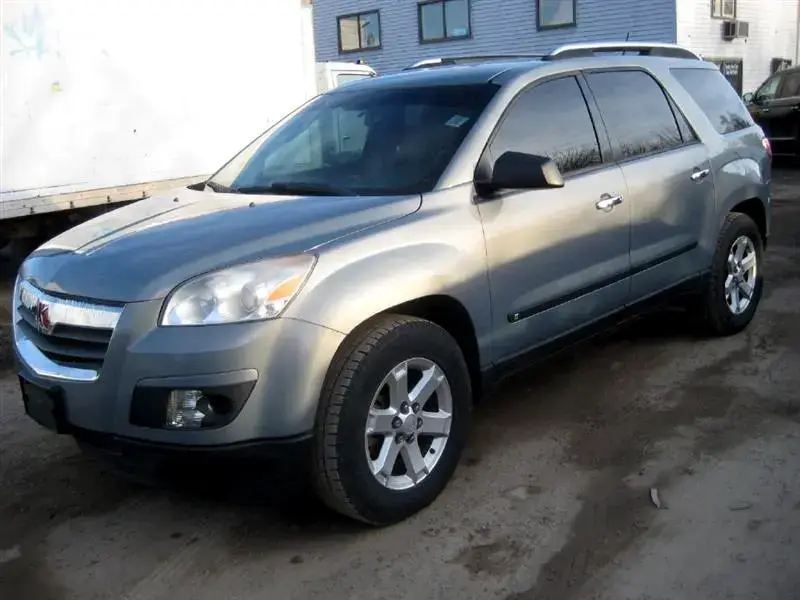 2008 Saturn Outlook XE's photo