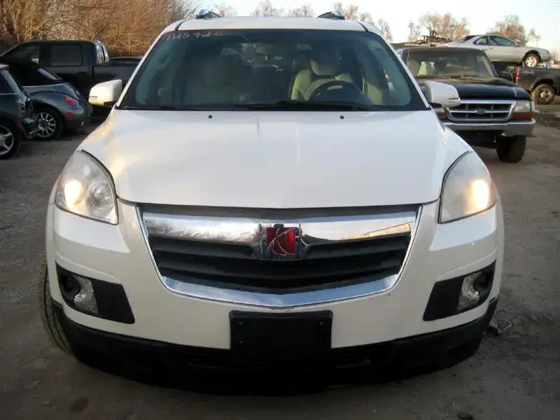 2008 Saturn Outlook XR's photo