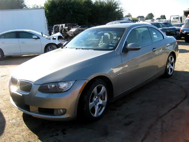 2009 BMW 3 Series 328i's photo