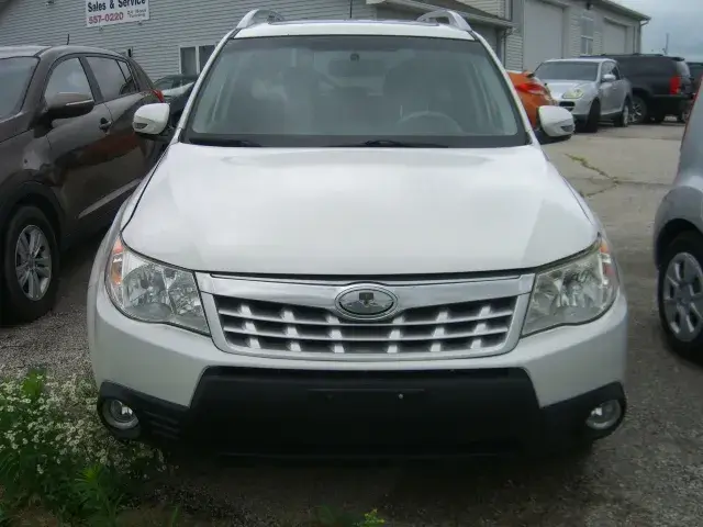 2011 Subaru Forester X Touring - Photo 6