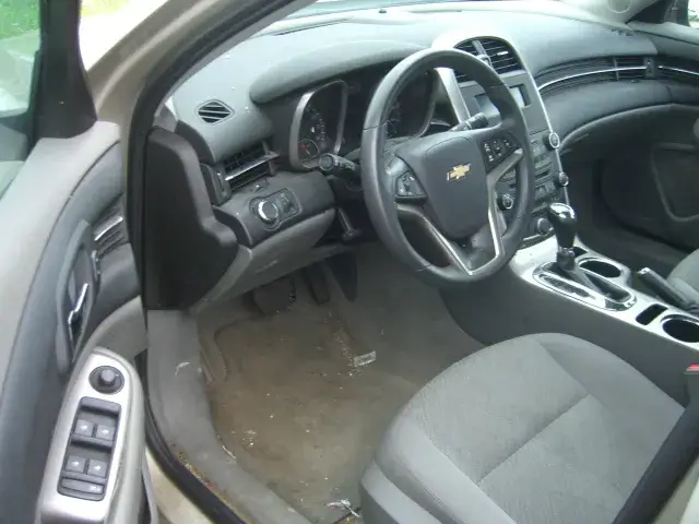 2014 Chevrolet Malibu 1LS - Photo 7